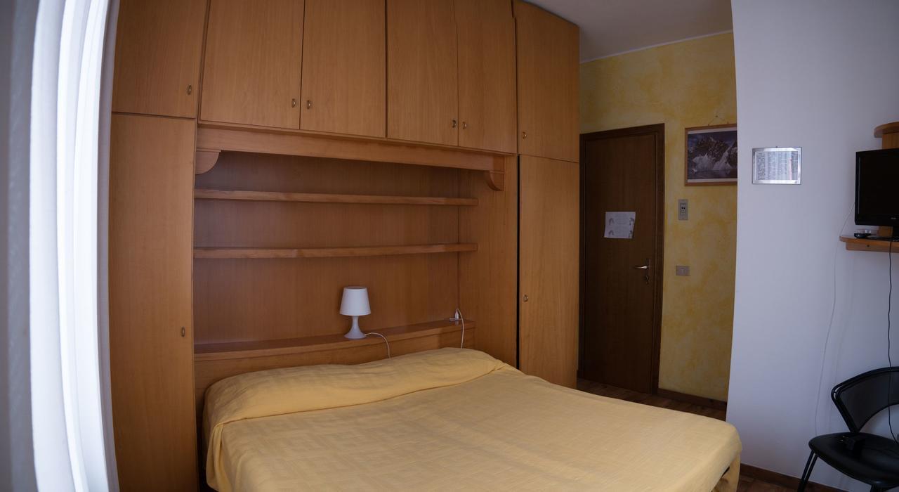 B&B Edelweiss Castione della Presolana Exterior foto